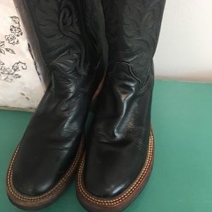 Justin boots size 7B